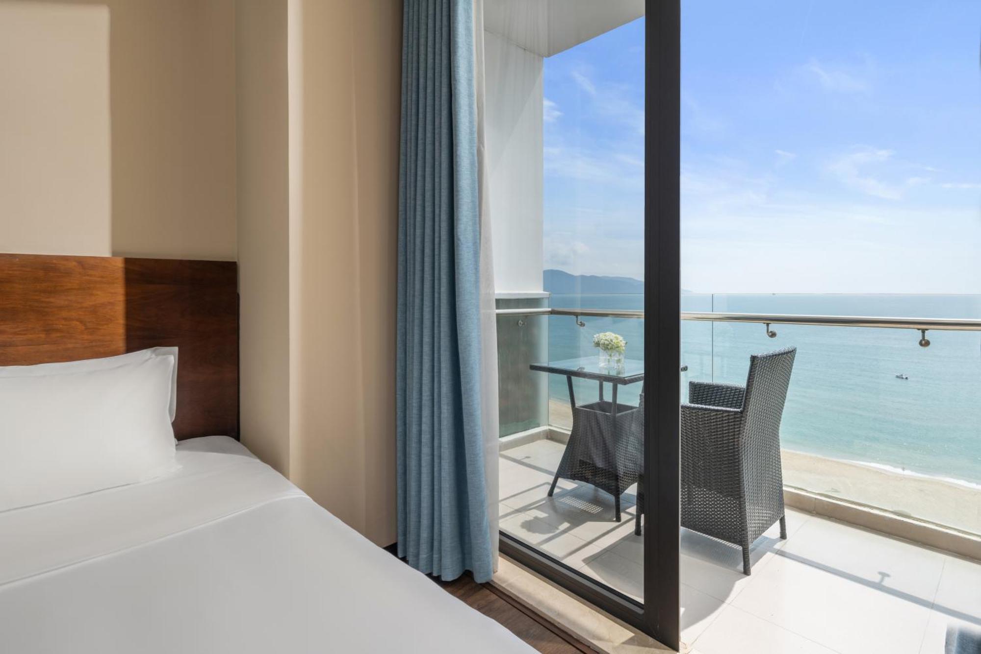 Yarra Ocean Suites Danang מראה חיצוני תמונה